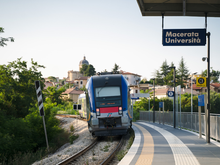 TRENI. Modifiche alla Linea Civitanova – Macerata – Fabriano